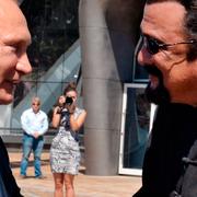 Vladimir Putin och Steven Seagal. 