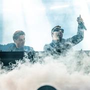 Swedish House Mafia uppträder i Kalifornien 2022.