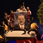 Erdogan-anhängare i Istanbul 24 juni. 