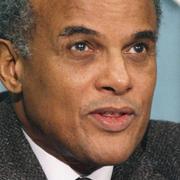 Harry Belafonte när han utsågs till Goodwilllambassadör för FN 1987.