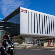 Arkivbild: TSMC-byggnad i Taiwan.