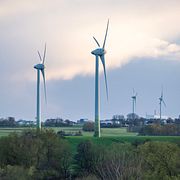 Vindkraftverk i elprisområde 4 (SE4) mellan Gårdstånga och Lund i april 2026.