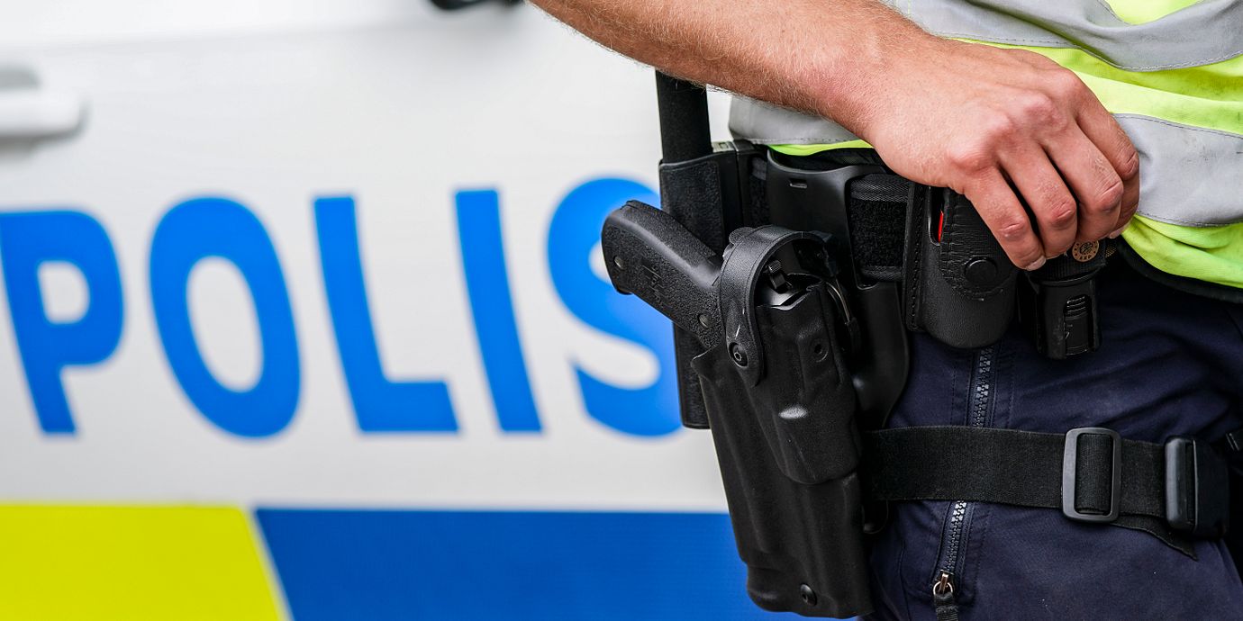 En polis vid en annan insats. Arkivbild.