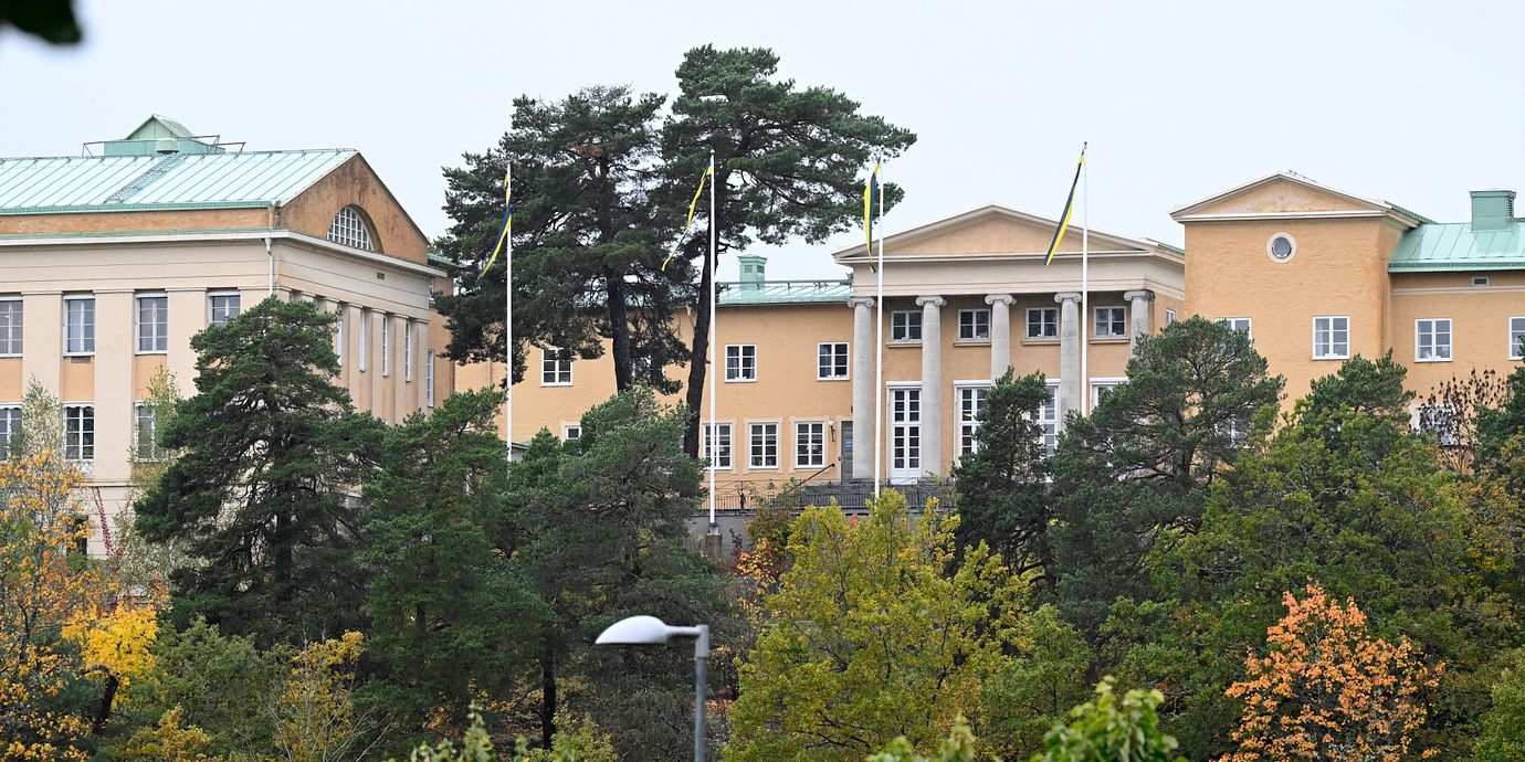 Exteriör på Sigtunaskolan Humanistiska Läroverket.