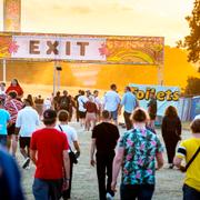 Besökare vid Lollapaloozfestivalen på Gärdet i Stockholm.