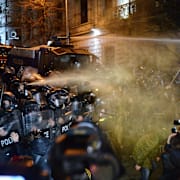 Bild från protest i Georgiens huvudstad Tblisi 2023.