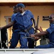 Arkivbild, poliser i Burundis huvudstad Bujumbura. 