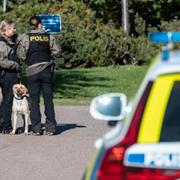 Polisen sökte med hund i området där paret hittades. 