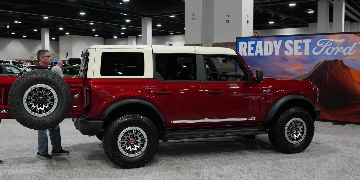 Ford Bronco.