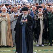 Ayatolla Ali Khamenei under avslutningen av ramadan, den 10 april.