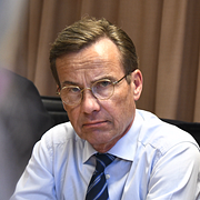 S-politikerna Mikael Damberg, och Magdalena Andersson till vänster, M-politikerna Ulf Kristersson och Elisabeth Svantesson till vänster.