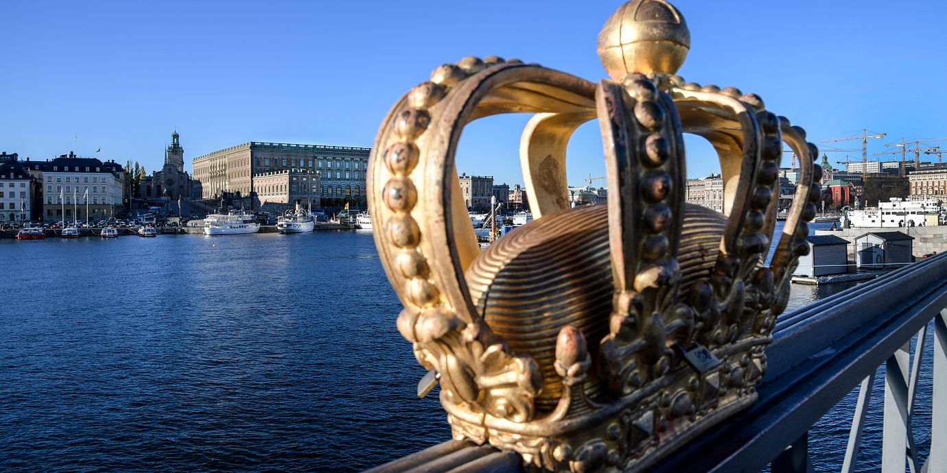 Kungliga slottet i Stockholm sett från Skeppsholmsbron.