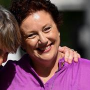 Kathleen Folbigg, till höger, med vännen Tracy Chapman. 