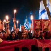 Demonstranter mot Netanyahus regering i Jerusalem.