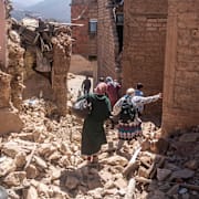 Marockaner i rasmassor. Mosa'ab Elshamy / AP