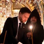 JD Vance besöker den Heliga gravens kyrka i Jerusalem, 2025.