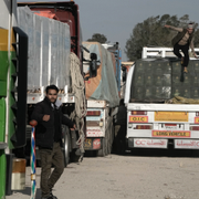 Lastbilsförare på väg in i Gaza den 19 januari.