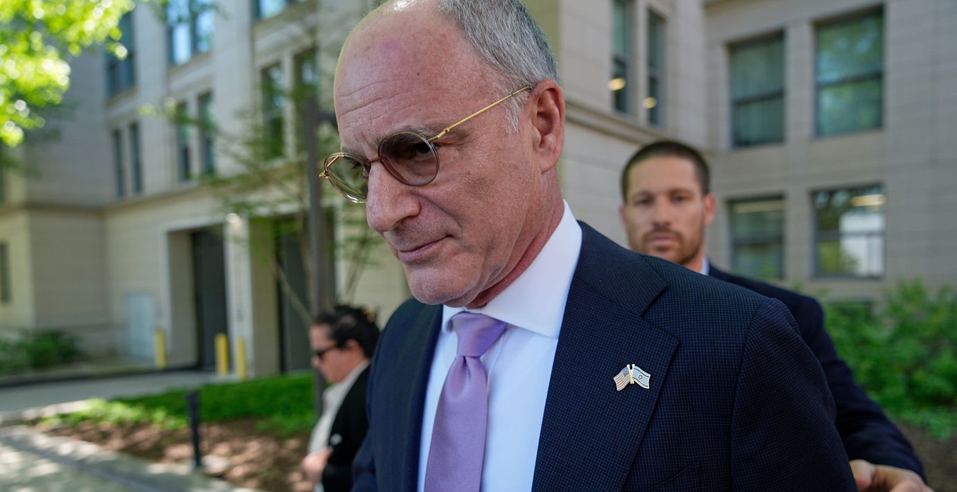 Israels ambassadör till USA, Yechiel Leiter, efter mötet med sin libanesiska motsvarighet Nada Hamadeh Moawad.