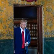 Donald Trump i sin bostad Mar-a-lago i Palm Beach i Florida på måndagen. 