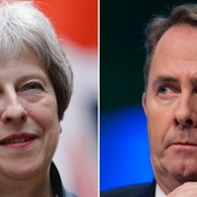 Premiärminister Theresa May och handelsminister Liam Fox. 