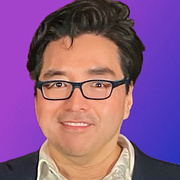 Tom Lee.