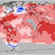 Mörkröda fält på NOAA:s karta signalerar värmerekord.