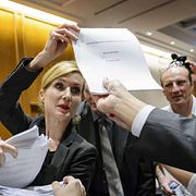 Rapport om korruptionen inom idrotten delas ut. Arkiv.