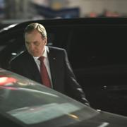 Partiledare Stefan Löfven (S) lämnar TV-huset efter debatten i SVT Agenda på söndagen