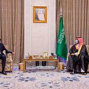 Jared Kushner och Saudiarabiens kronprins Mohammed bin Salman under ett möte 2020.