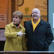 Nicola Sturgeon och Peter Murrell. Scott Heppell / AP