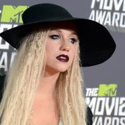 Kesha.