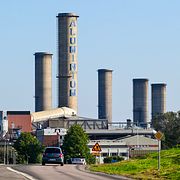 Sveriges enda aluminiumsmältverk, Kubal i Sundsvall, ägs av den ryske oligarken Oleg Deripaska.