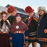 Elin Oskal, Niila Omma, Ida Labba Persson, Per Olof Nutti och Lars-Ante Wasara/Pressbild