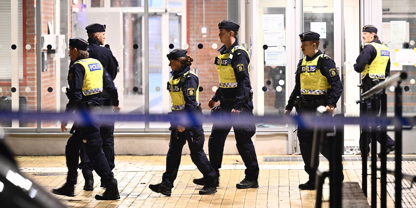 Bild från polisinsatsen 16 oktober.