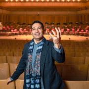Andrés Orozco-Estrada tar över som ny dirigent för Radiosymfonikerna.