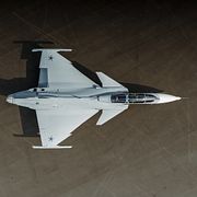 Saabs Gripen F vid fabriken i Linköping.