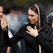 Jacinda Ardern under ett besök i Christchurch.