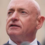 Demokraten Mark Kelly.