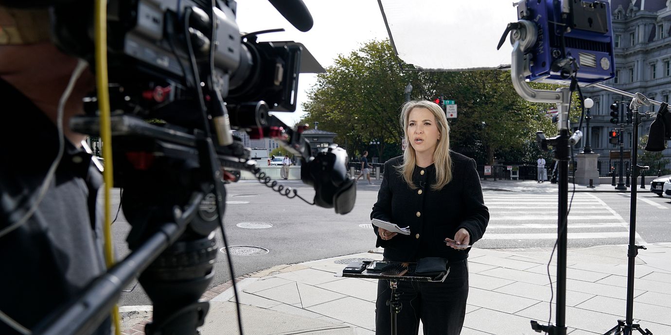 CNN:s Vita huset-reporter Betsy Klein.
