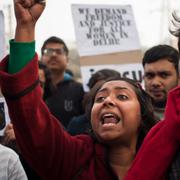 Demonstrationer mot våldtäkter i Indien