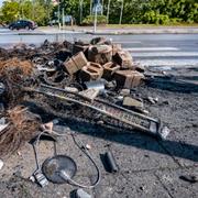 Rester efter bränder på Amiralsgatan i Rosengård.