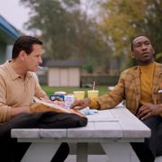 Tony Lip, spelad av Viggo Mortensen och Don Shirley, spelad av Mahershala Ali i en scen ur Green book.