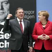 Gerhard Schröder och Angela Merkel. Arkivbild.