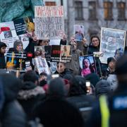 Partiet Nyans demonstrerade mot Socialtjänsten och tillämpningen av LVU på Möllevångstorget i Malmö i februari 2022. 