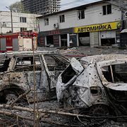 Föreberedelserna i Kyiv efter nattens attacker.