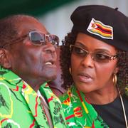 Robert och Grace Mugabe. Arkivbild från juni 2017.