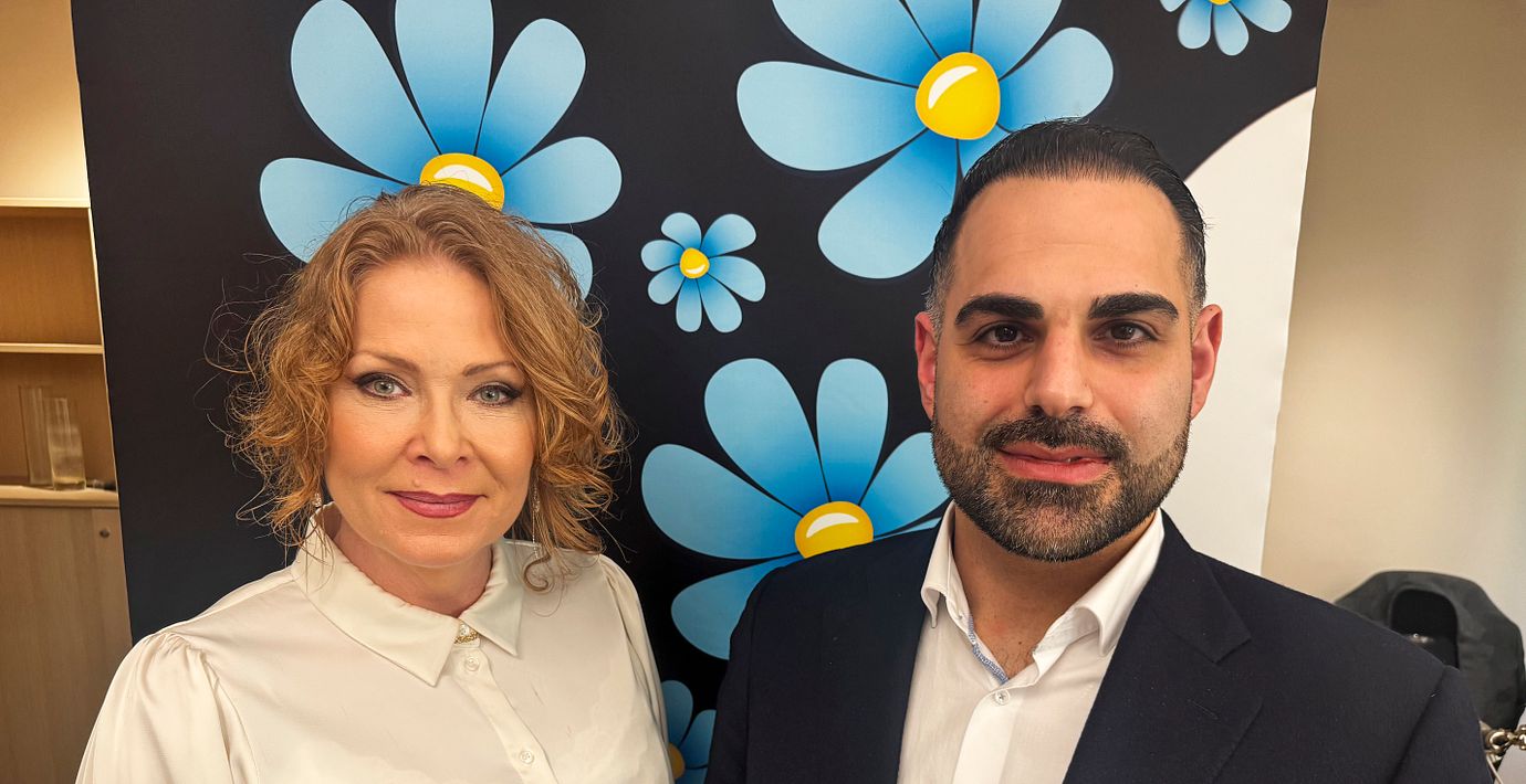 Riksdagsledamöterna Marléne Lund Kopparklint och Arin Karapet.