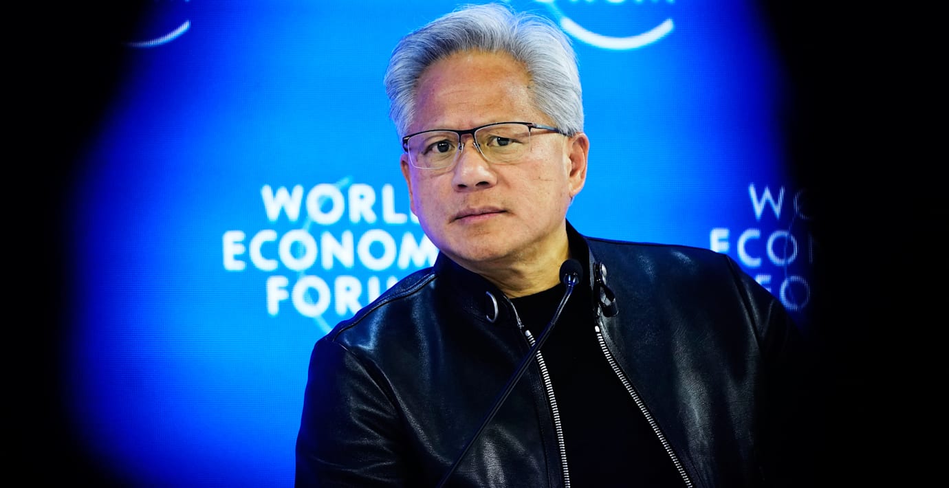 Nvidias grundare och vd Jensen Huang talar under Världsekonomiskt forums årsmöte i Davos den 21 januari 2026.