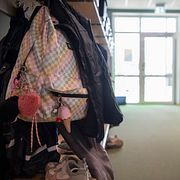 Läraren som misstänks för barnpornografibrott gick tillbaka till jobbet på skolan efter att han greps. Arkivbild.