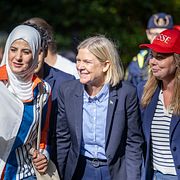 S-ledaren Magdalena Andersson träffar väljare i Helsingborg, 6 september,